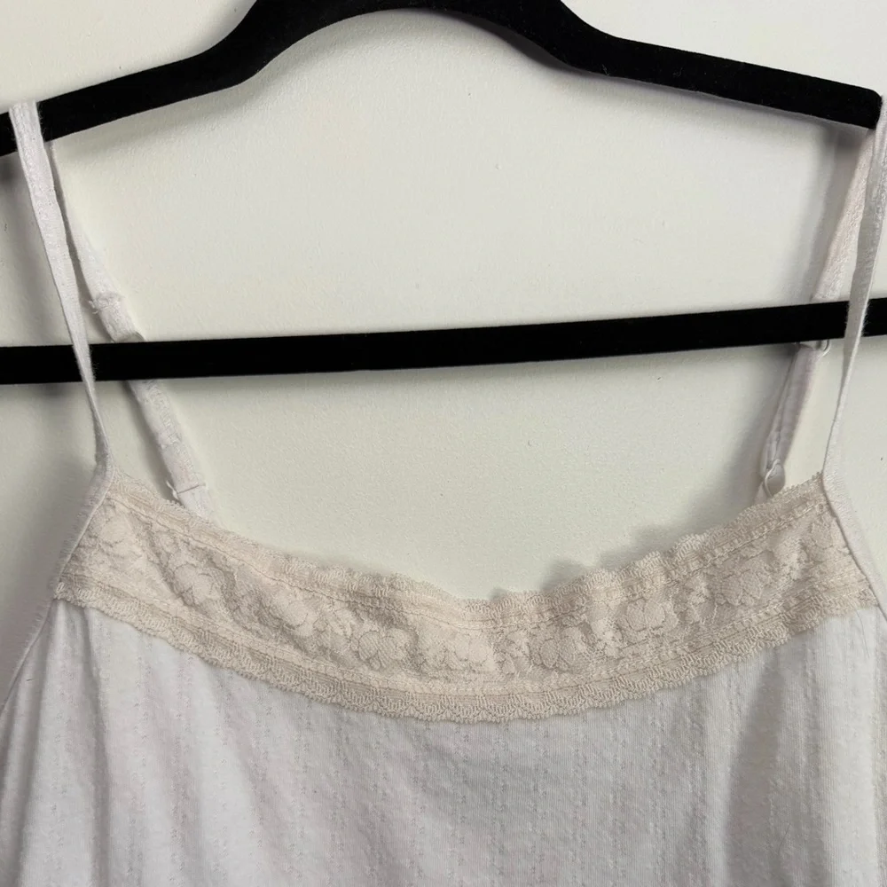 Vintage Mudd White Lace Trim Cami with Shelf Bra - Size M Y2K Coquette - Picture 3 of 6
